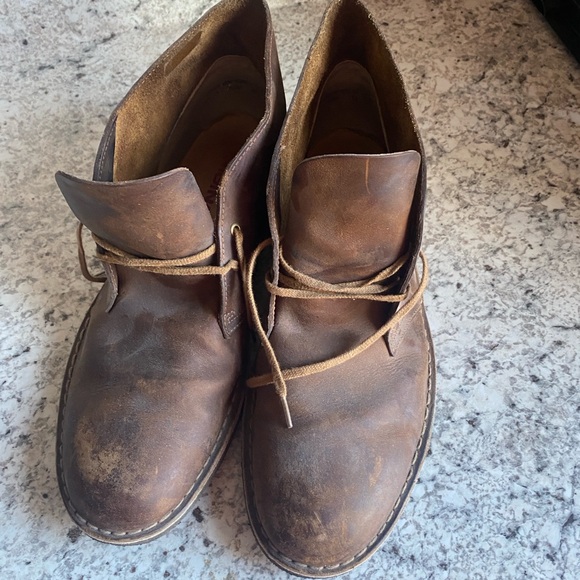 Clarks Desert Boot - Picture 1 of 5